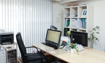 開業当時(2011年)の事務所風景|社労士事務所アインザッツ